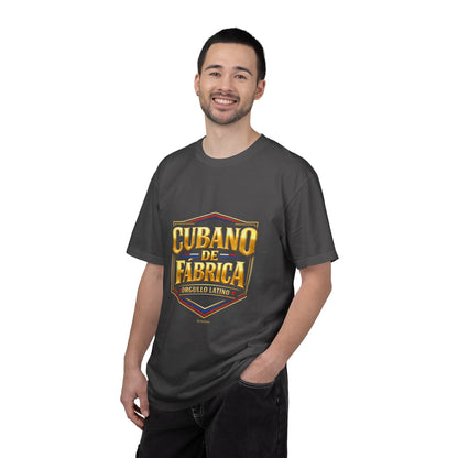 Camiseta Cubano de Fábrica – Orgullo Latino Premium Streetwear